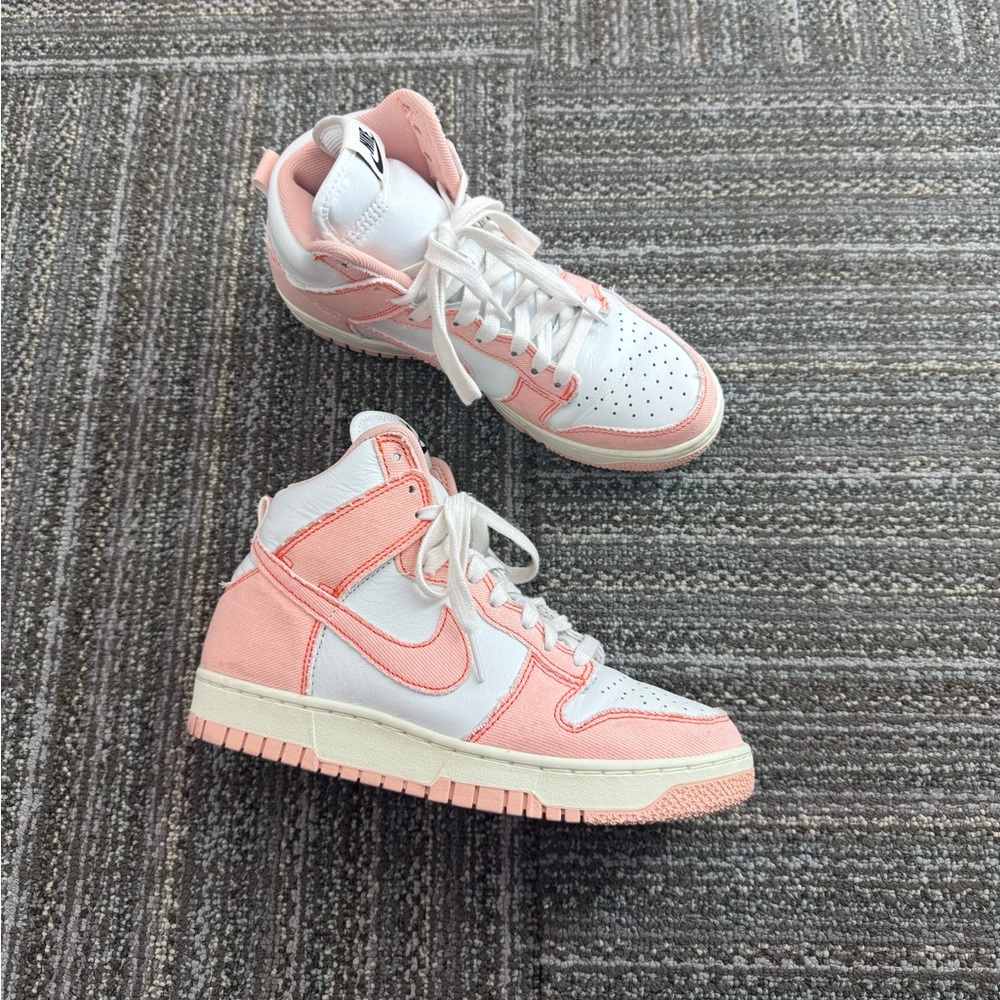 Nike 2022 Women’s Dunk High 1985 'Arctic Orange'